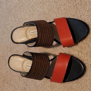 Dana Buchman sandals with heels